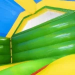 Springkussen voor 4 to 5 kinderen